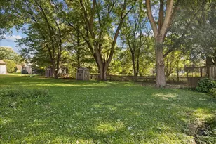 2514 S Maplewood Dr, Wonder Lake, IL 60097 - Photo 15