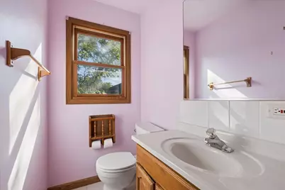 2514 S Maplewood Drive, Wonder Lake, IL 60097 - Photo 9