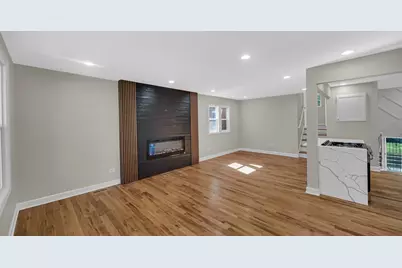 8740 S Eggleston Avenue, Chicago, IL 60620 - Photo 9