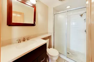 9241 N Callero Dr, Niles, IL 60714 - Photo 25