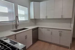 418 Hull Ct, Waukegan, IL 60085 - Photo 15