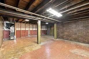 2839 N Luna Ave, Chicago, IL 60641 - Photo 23