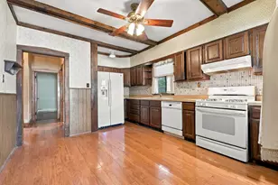2839 N Luna Ave, Chicago, IL 60641 - Photo 13