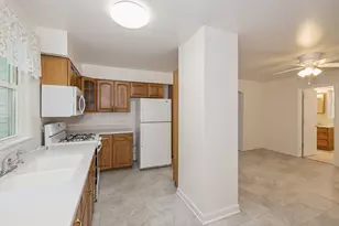 8834 Burlington Ave, Brookfield, IL 60513 - Photo 11