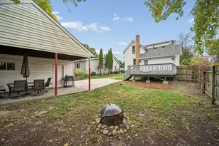 248 S Water St, Batavia, IL 60510 - Photo 13