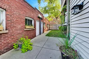 5853 N Glenwood Ave, Chicago, IL 60660 - Photo 35