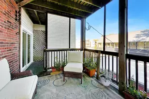 5853 N Glenwood Ave, Chicago, IL 60660 - Photo 31