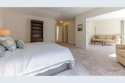 1871 Crenshaw Circle, Vernon Hills, IL 60061 - Photo 21