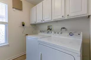 1871 Crenshaw Cir, Vernon Hills, IL 60061 - Photo 31