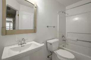 495 Metropolitan St, Aurora, IL 60502 - Photo 15