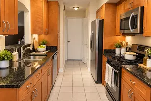 248 Butternut Ln, Streamwood, IL 60107 - Photo 3
