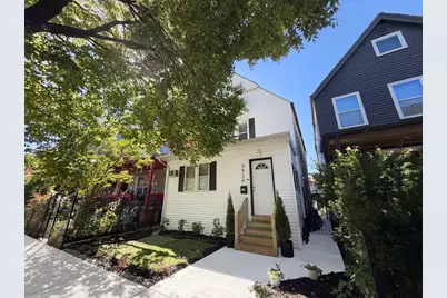 2838 N Richmond Street, Chicago, IL 60618 - Photo 1