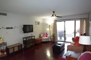 1926 Prairie Square, Schaumburg, IL 60173 - Photo 11
