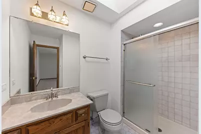 8421 Chelsea Lane, Woodridge, IL 60517 - Photo 15