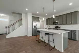 4200 Calder Ln, Aurora, IL 60504 - Photo 9
