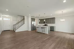 4200 Calder Ln, Aurora, IL 60504 - Photo 7