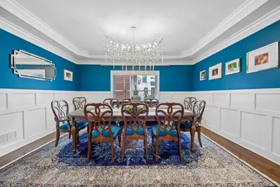 569 S Stratford Avenue, Elmhurst, IL 60126 - Photo 9