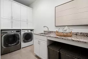 3822 N Hoyne Ave, Chicago, IL 60618 - Photo 25