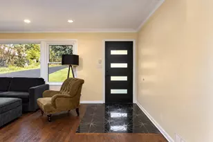 411 E Main St, Cary, IL 60013 - Photo 5
