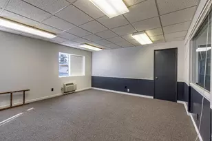 400 N Main St, Princeton, IL 61356 - Photo 9