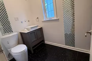 6800 N Knox Ave, Lincolnwood, IL 60712 - Photo 11