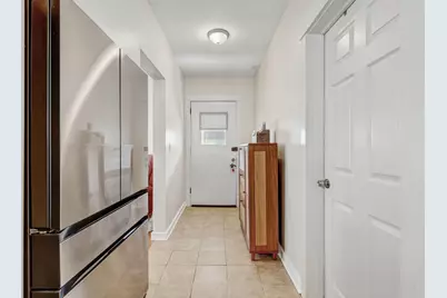 2608 N Merrimac Avenue, Chicago, IL 60639 - Photo 9