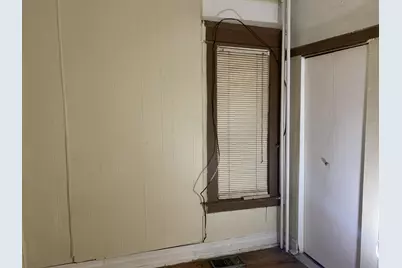 9231 S Woodlawn Avenue, Chicago, IL 60619 - Photo 7