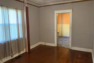 9231 S Woodlawn Ave, Chicago, IL 60619 - Photo 17