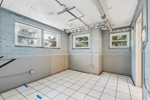 5700 N Artesian Ave, Chicago, IL 60659 - Photo 19