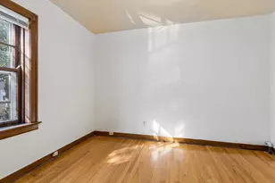5700 N Artesian Ave, Chicago, IL 60659 - Photo 13