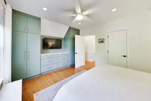 4039 N Harding Ave, Chicago, IL 60618 - Photo 15