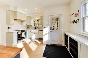 4039 N Harding Ave, Chicago, IL 60618 - Photo 11
