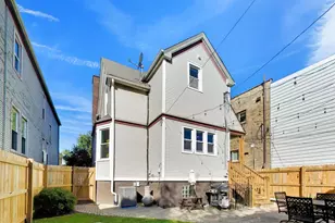 4039 N Harding Ave, Chicago, IL 60618 - Photo 31
