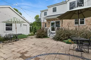 738 S Home Ave, Park Ridge, IL 60068 - Photo 23