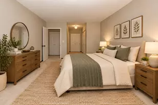 235 N Mill Rd, Addison, IL 60101 - Photo 11