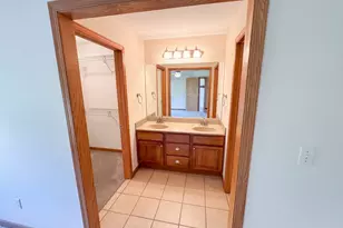 1823 Kingsbury Rd, Washington, IL 61571 - Photo 7