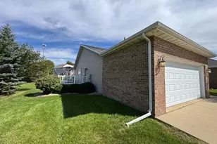 1823 Kingsbury Rd, Washington, IL 61571 - Photo 15