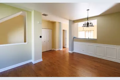 1905 Concord Drive, McHenry, IL 60050 - Photo 7