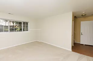 1905 Concord Dr, McHenry, IL 60050 - Photo 27