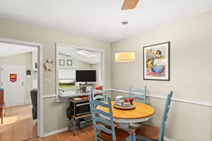 391 N Kramer Ave, Lombard, IL 60148 - Photo 9