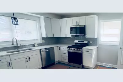 1023 W 108th Street, Chicago, IL 60643 - Photo 3