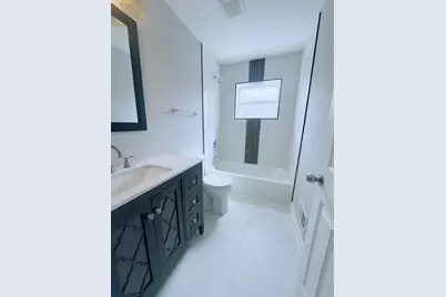1023 W 108th Street, Chicago, IL 60643 - Photo 11