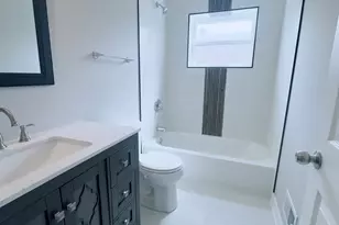 1023 W 108th St, Chicago, IL 60643 - Photo 11