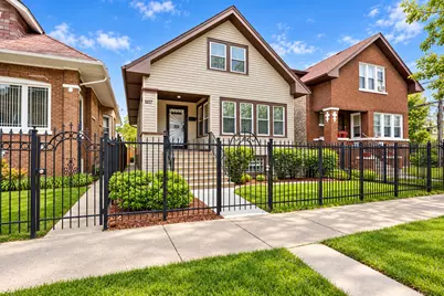 1217 N Mason Avenue, Chicago, IL 60651 - Photo 1