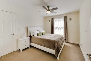2198 Brookside Ln, Aurora, IL 60502 - Photo 11
