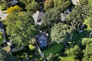 207 Sophia St, West Chicago, IL 60185 - Photo 37