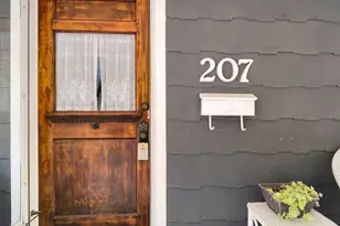 207 Sophia St, West Chicago, IL 60185 - Photo 3