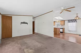 10825 W Gateway Dr, Frankfort, IL 60423 - Photo 7