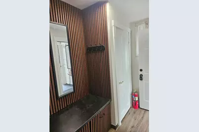 517 E Chicago Street #10, Elgin, IL 60120 - Photo 5