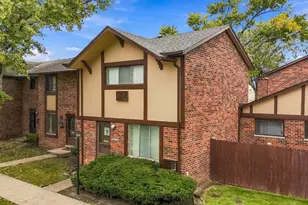 17W678 Kirkland Ln, Villa Park, IL 60181 - Photo 29
